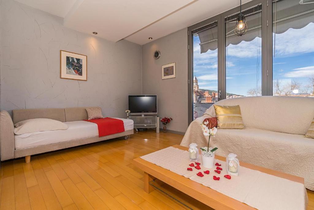 App Sea View In Old Town With Balcony Leilighet